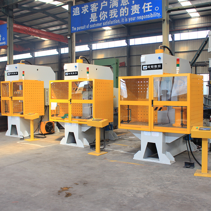 100T單臂油壓機(jī)，帶PLC防護(hù)罩C形油壓機(jī)
