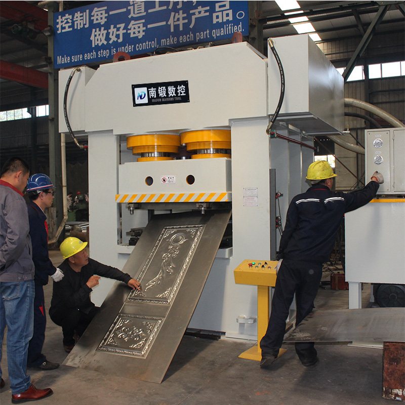 液壓機廠家 2500噸門面壓花機 框式鐵門鋼木防盜門門壓花成型油壓機 