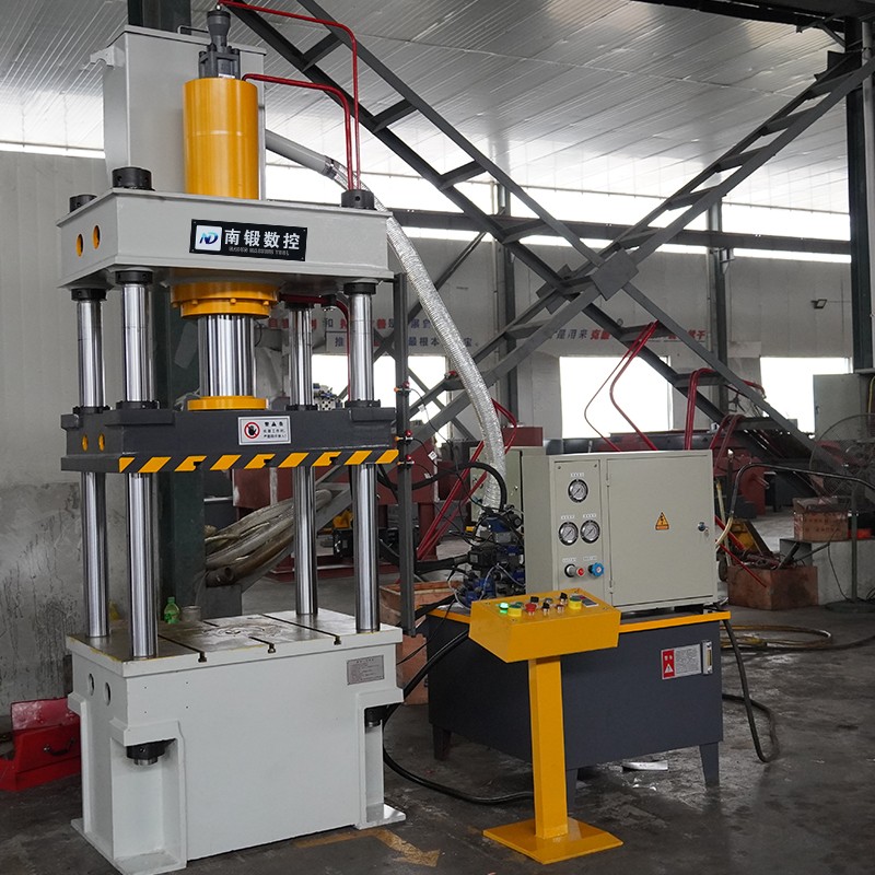 廠家直銷100噸四柱拉伸油壓機(jī)滅火器油壓機(jī)可定制
